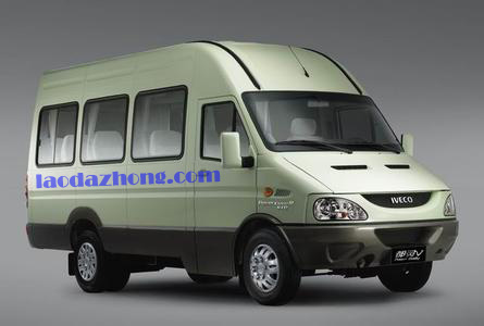 商務(wù)貨車(chē)藍(lán)牌7座依維柯全順車(chē)