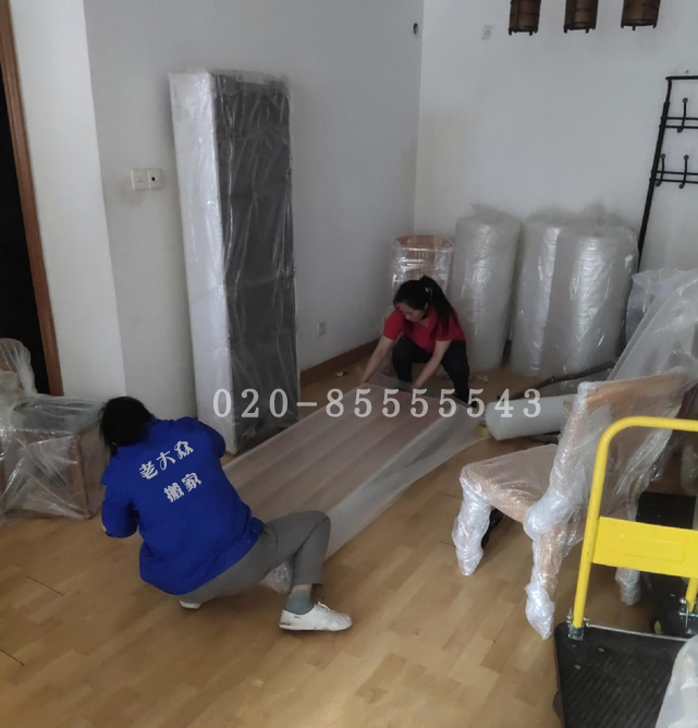 打包師傅專業(yè)打包家具中